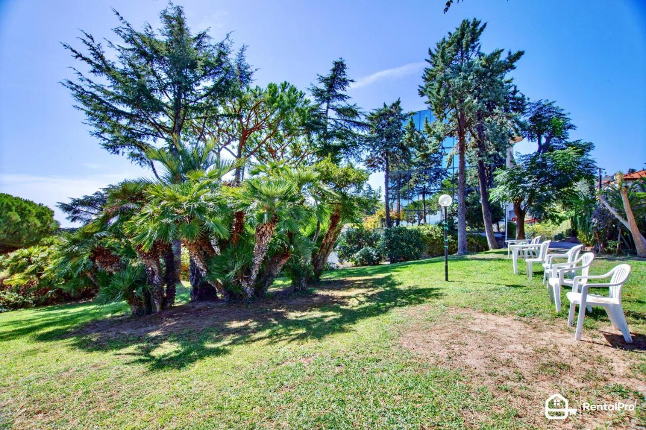 Free Parking-Sea View, With Pool & Garden Apartment Sanremo Exterior photo